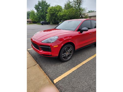 2022 Porsche Cayenne AWD